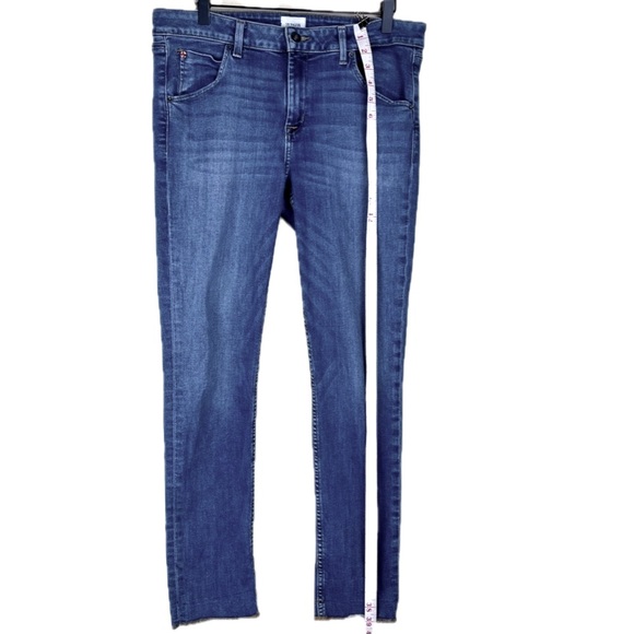 Hudson Jeans Women’s 31 Bacara Crop Straight Cuffed MONMARTRE Medium Wash - Picture 13 of 14